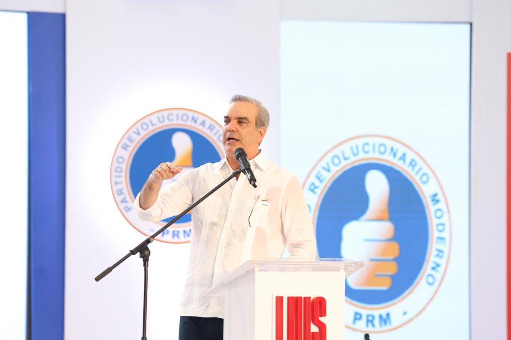 Abinader dirigirá mensaje de cierre de campaña a las 10:00 de la noche de este jueves 