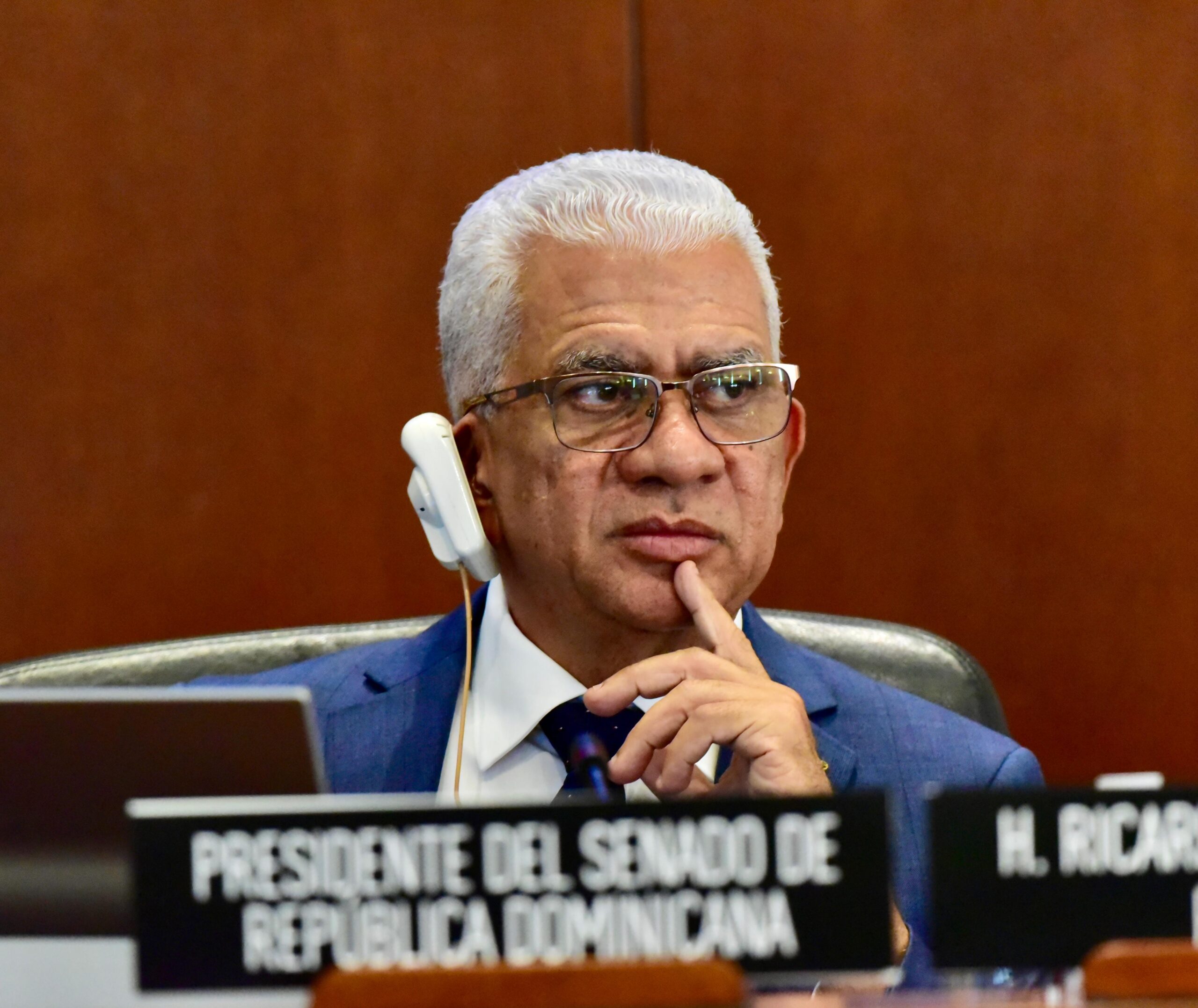 Ricardo de los Santos ratifica ante la OEA compromiso del Senado para buscar soluciones a problemas de la región