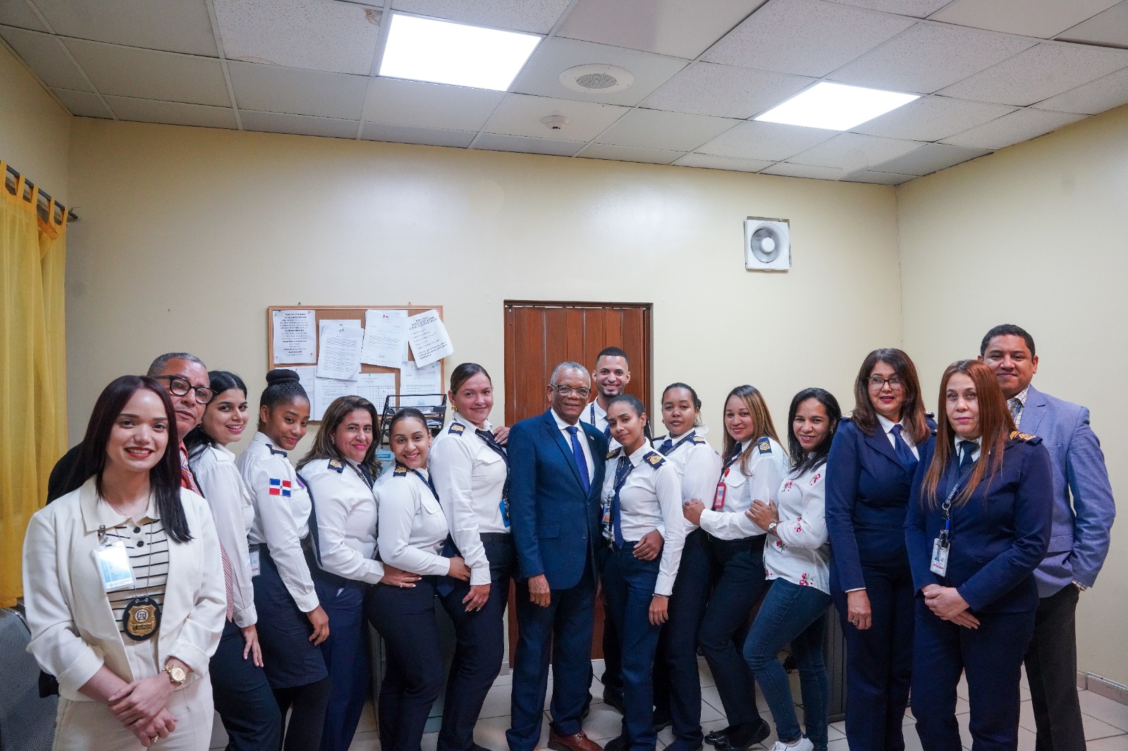 Director de Migración supervisa trabajos finales en centros de interdicción