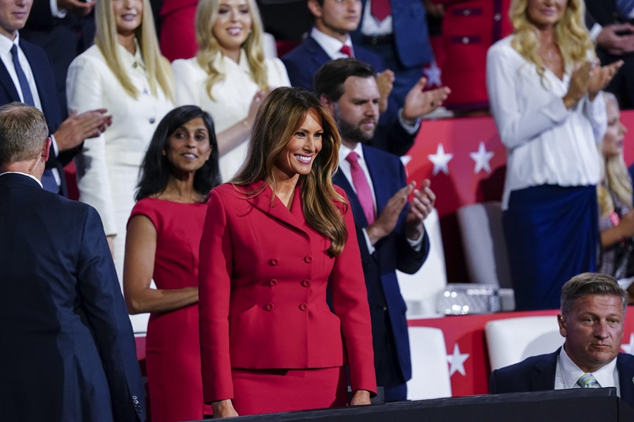 Melania Trump apaga el fuego de la discordia con su participación en la convención