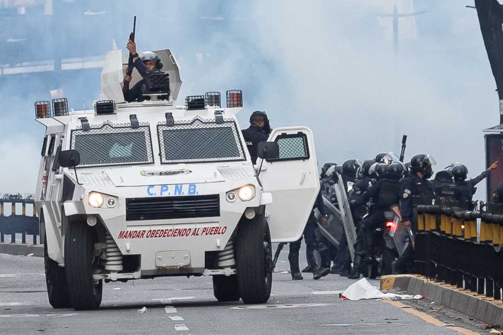 Las protestas dejan al menos once muertos en Venezuela