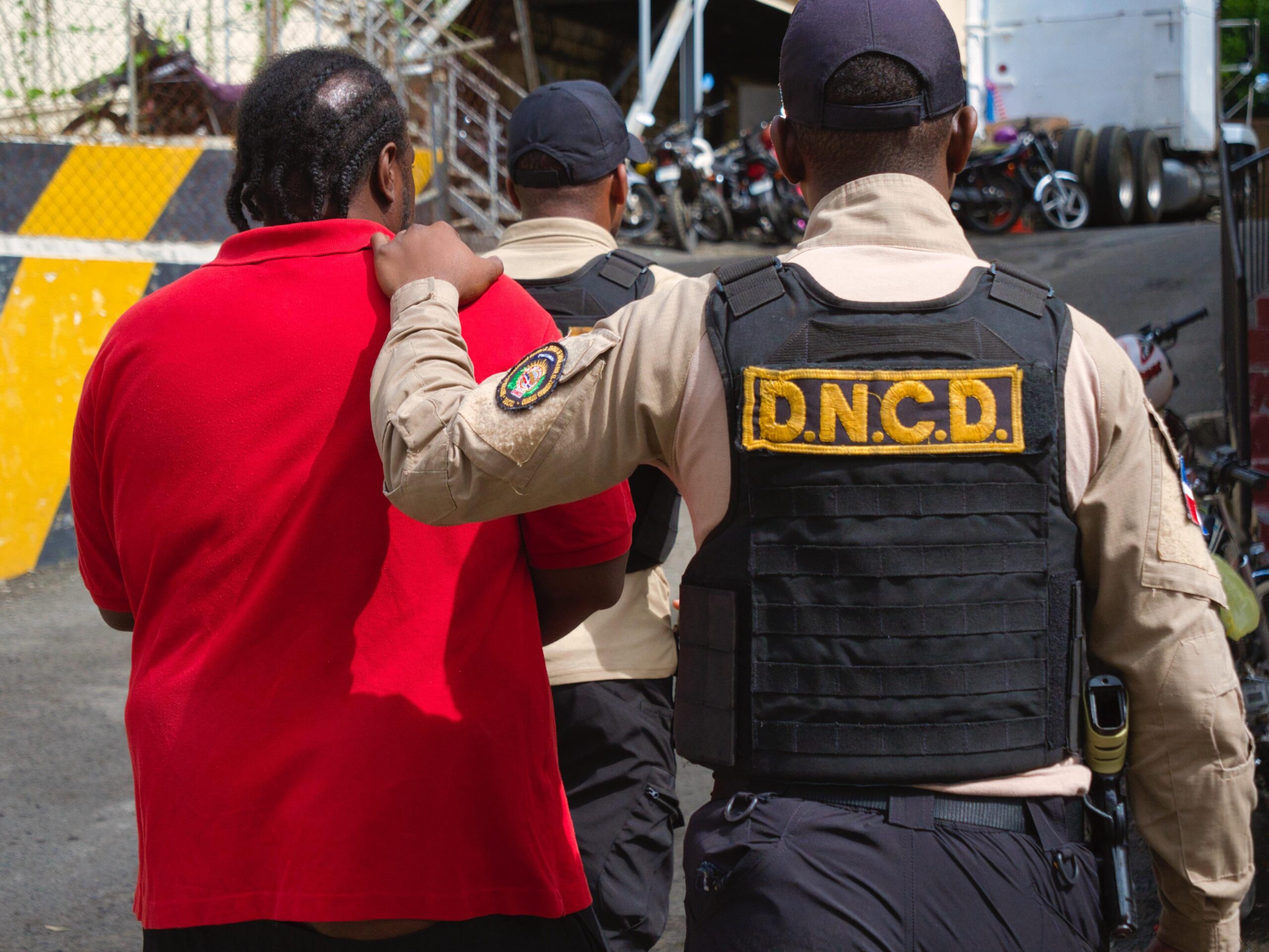 DNCD y PGR capturan en RD fugitivo francés buscado por narcotráfico