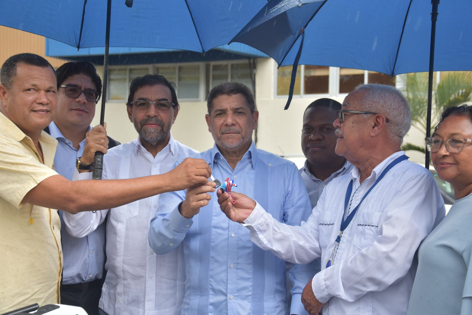 Limber Cruz impulsa remodelación de instalaciones en Monte Plata con inversión millonaria