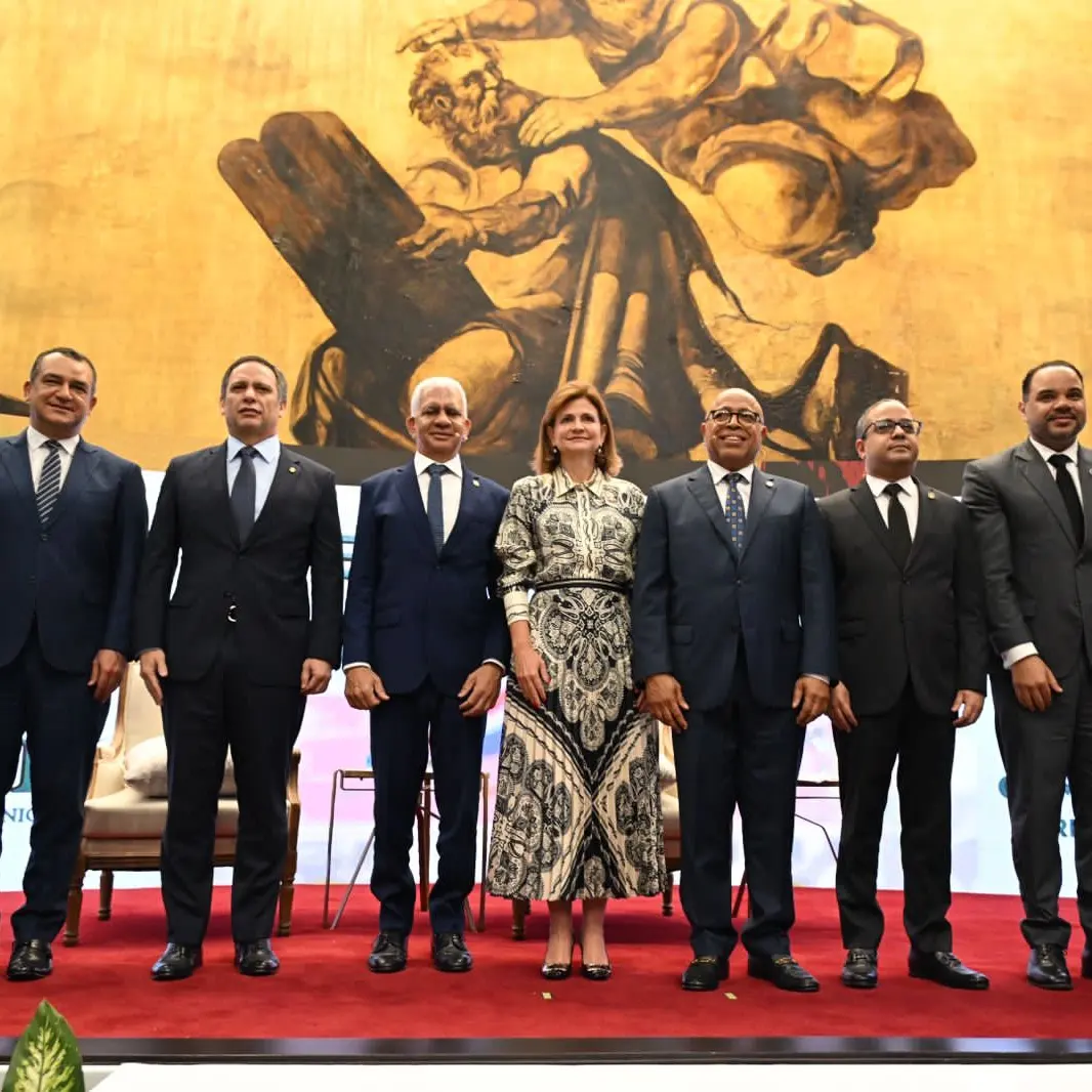 Presidente del Senado destaca en rendición de cuentas aprobación de 325 iniciativas