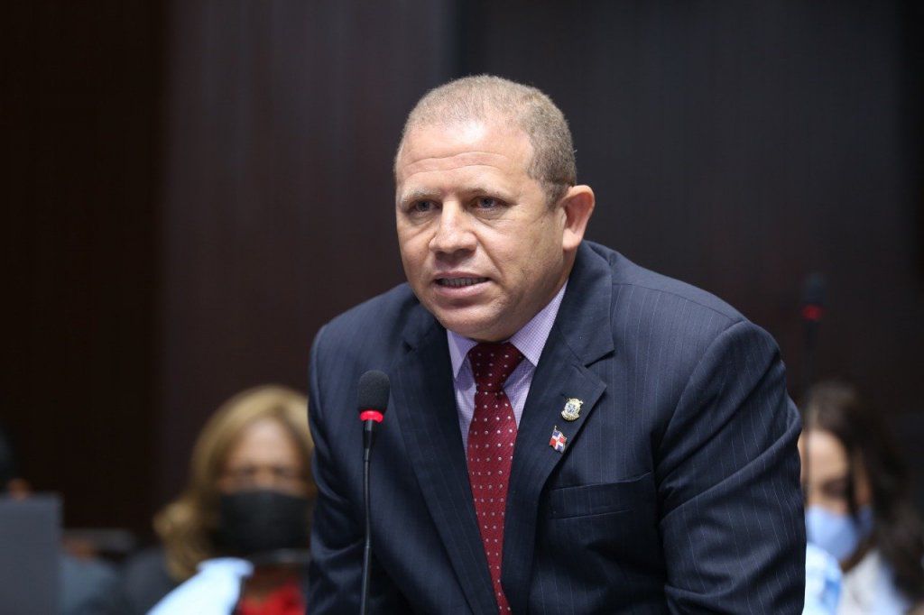 Rafael Castillo es el nuevo vocero de la Fuerza del Pueblo en la Cámara de Diputados