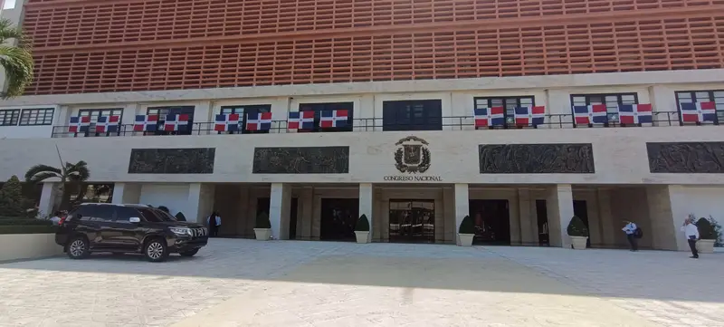 Reaccionan al rechazo del Gobierno haitiano invitación a juramentación de Abinader