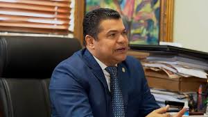 Operan de emergencia diputado Tobías Crespo: se encuentra en su hogar en recuperación