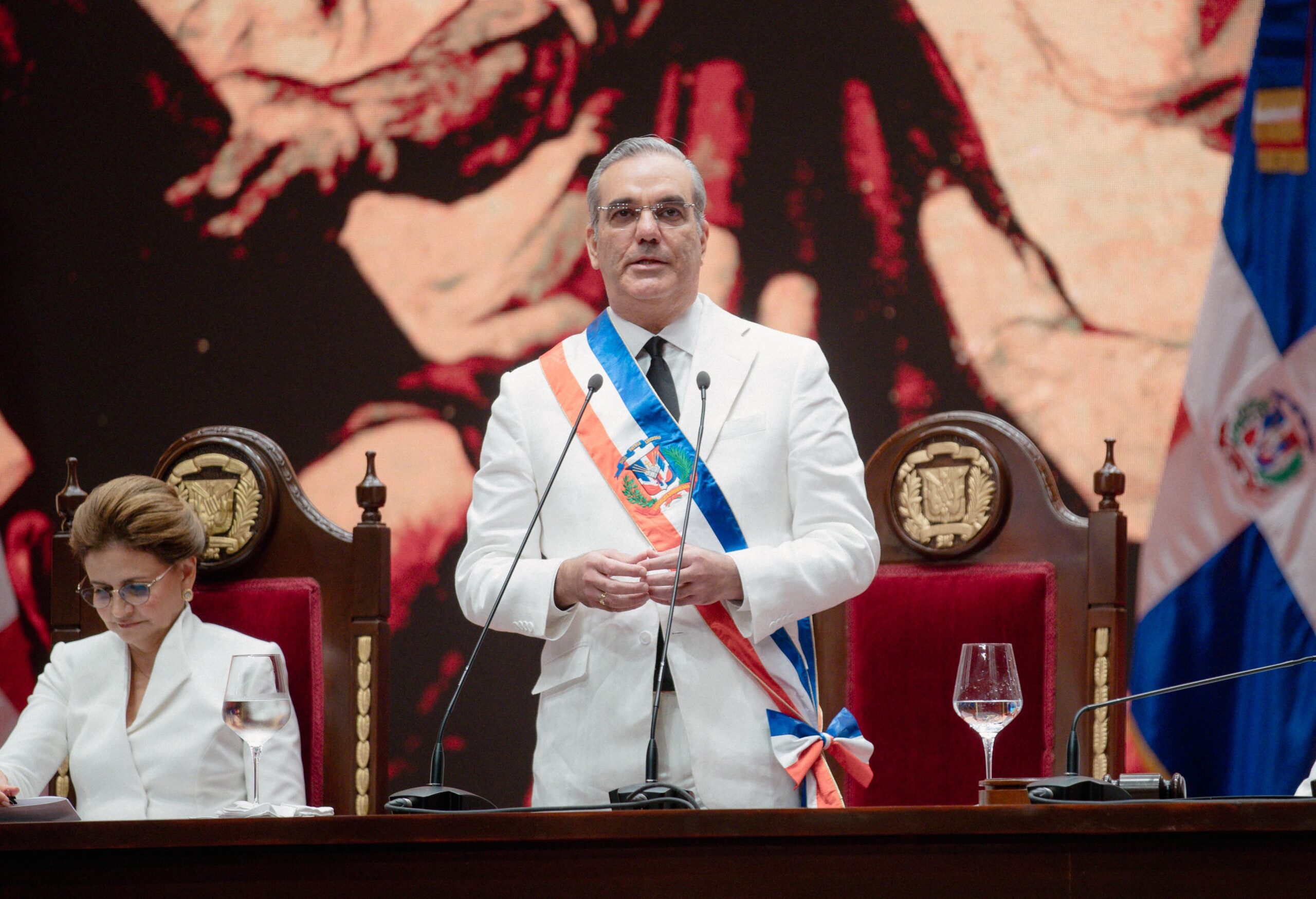 Abinader destaca logros para que RD sea un Hub logístico; el país se consolida en la séptima economía del América Latina