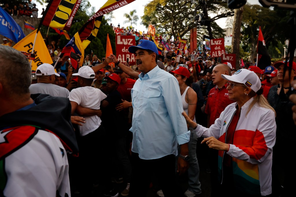Nicolás Maduro pide al Parlamento que se apruebe “muy rápido” la ley contra el fascismo