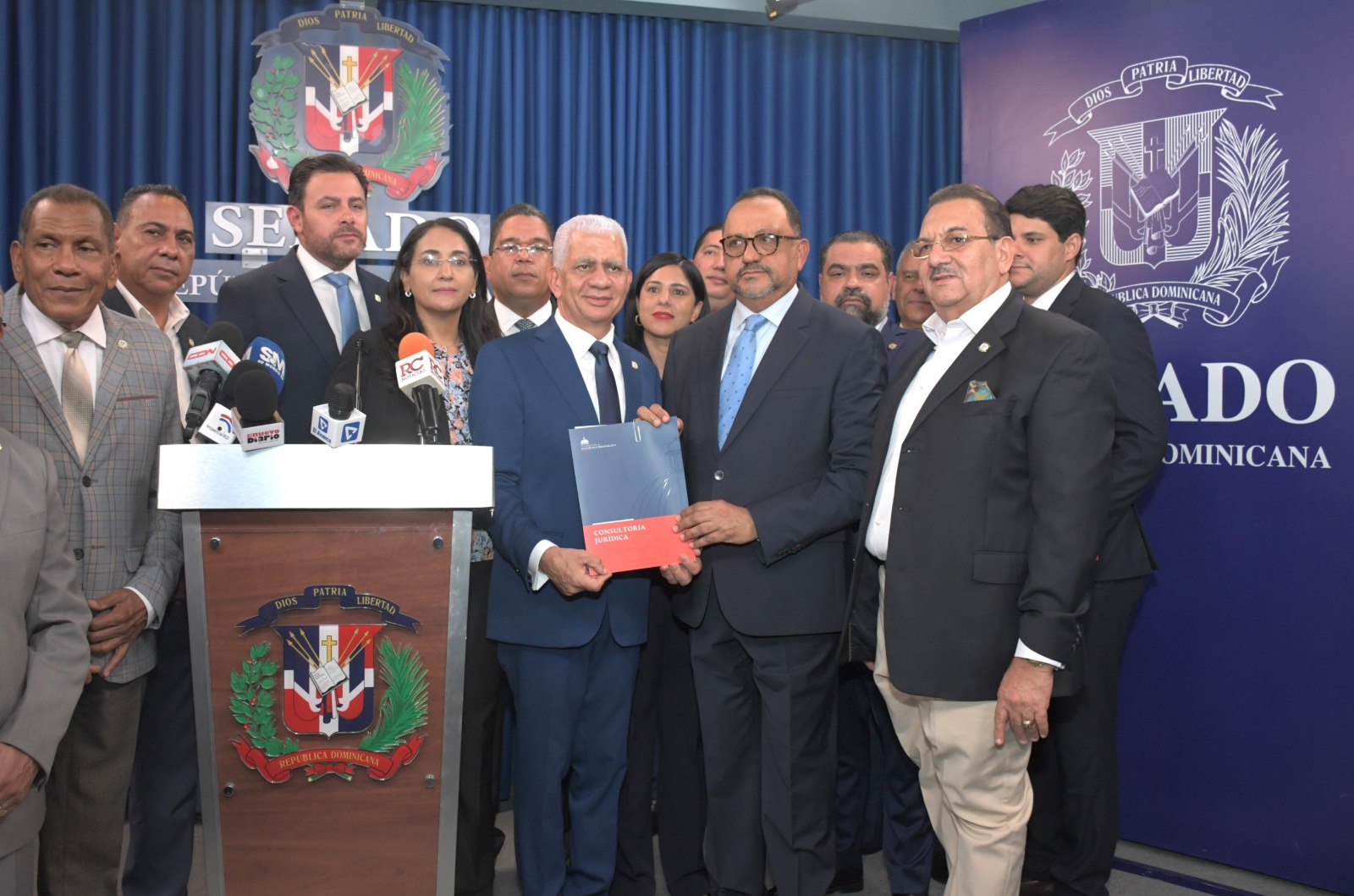 Estos son los 10 artículos que proponen modificar en reforma  constitucional
