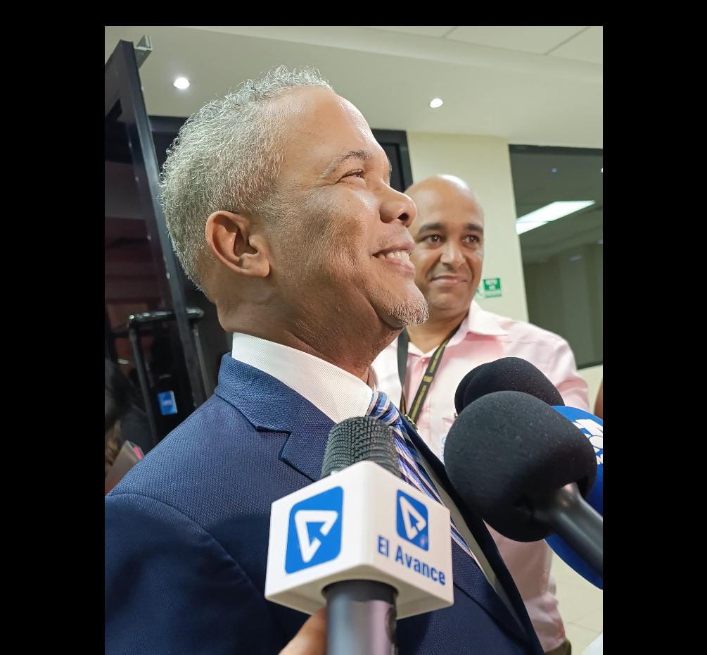 Héctor Acosta invita a celebrar la vida con el concierto “Gracias Dominicanos”