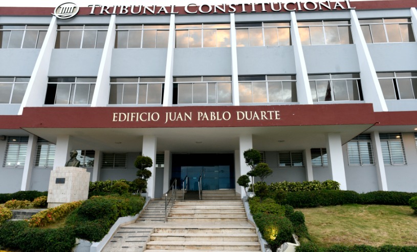 Depositan recurso de revisión contra sentencia establece “por falta de pago no se puede suspender gas a condóminos”