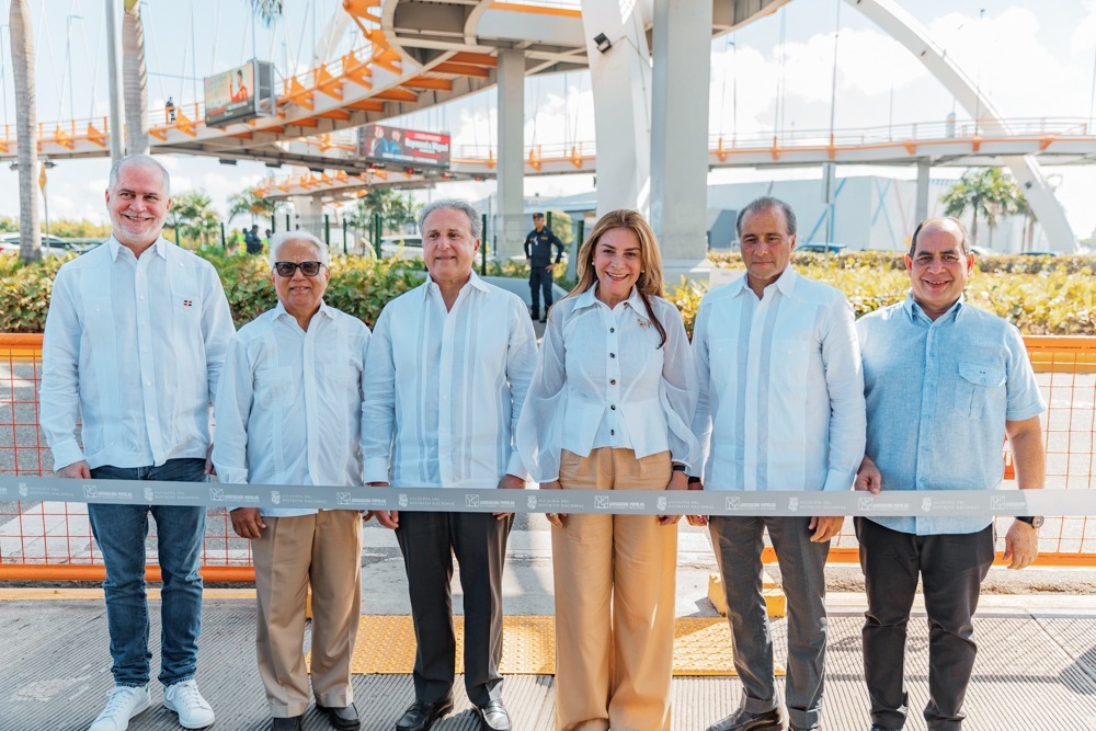 APAP y ADN rehabilitan accesos inclusivos de la Kennedy con Máximo Gómez
