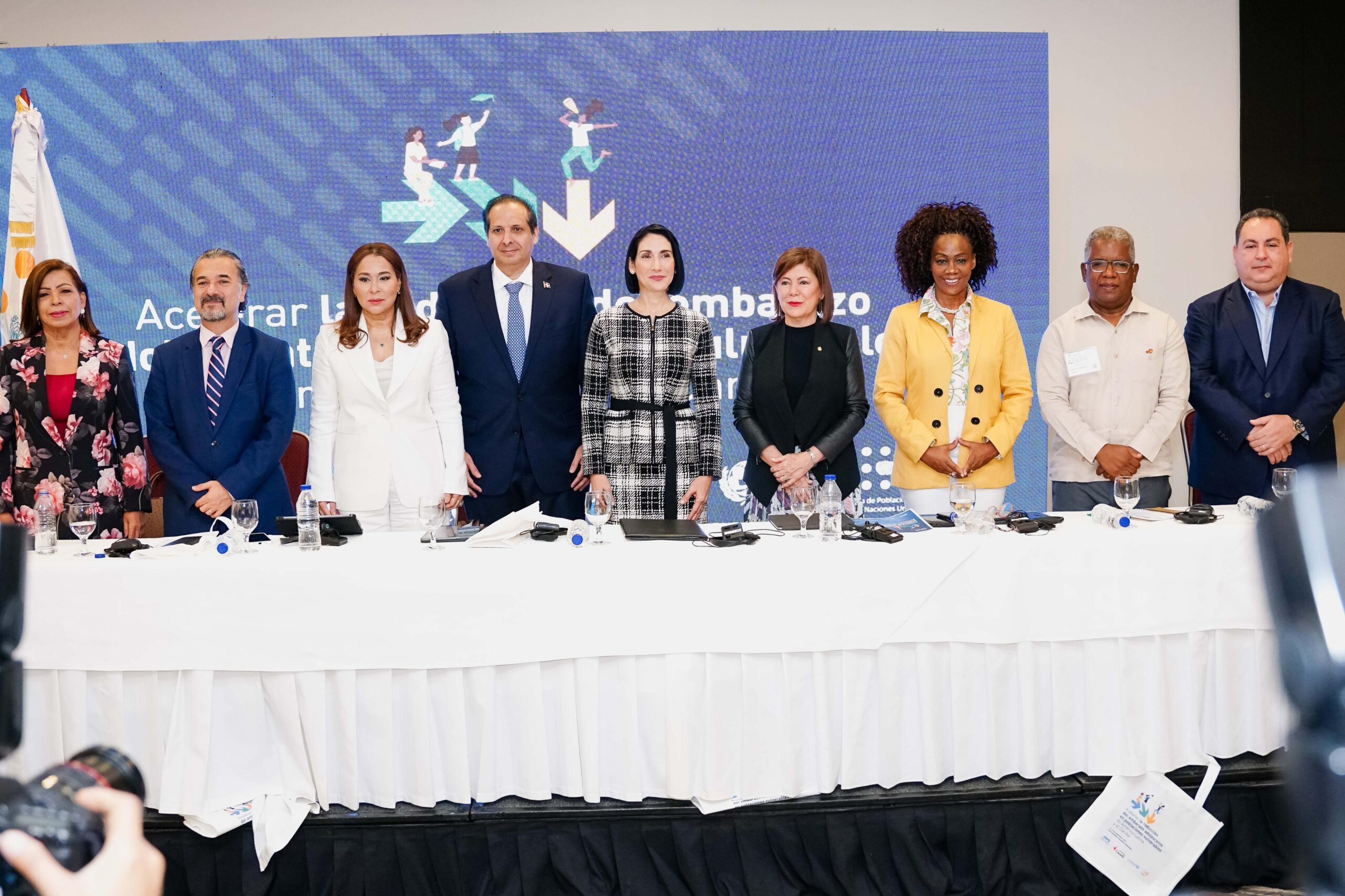OPS, UNICEF y UNFPA abordan embarazo de adolescente en poblaciones vulnerables de AL y el Caribe