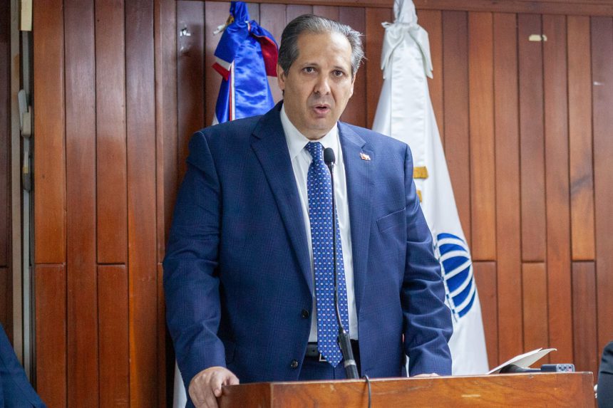 Ministro de Salud acompañará a Abinader en el 79º Asamblea General de la ONU en Nueva York