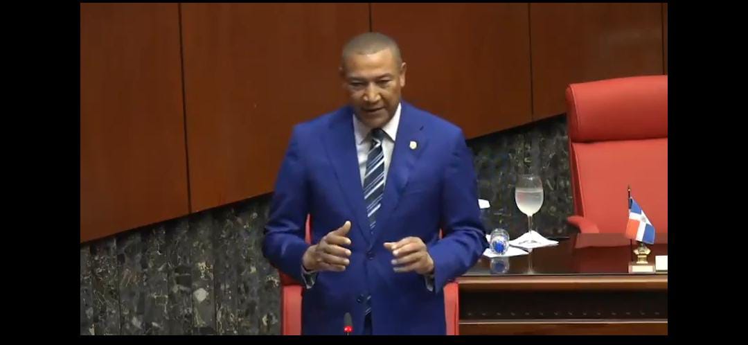 Senador Santiago Zorrilla aclara recursos presentados en su declaración jurada Senador Santiago Zorrilla aclara recursos presentados en su declaración jurada