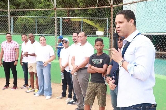 Club Deportivo, Cultural y Social Alexander De la Rosa Celebra su Copa 30 Aniversario