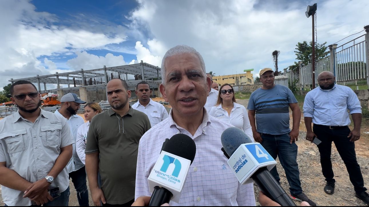 Ricardo de los Santos resalta mejoras contempladas en el presupuesto del año 2025 para la provincia Sanchez Ramirez