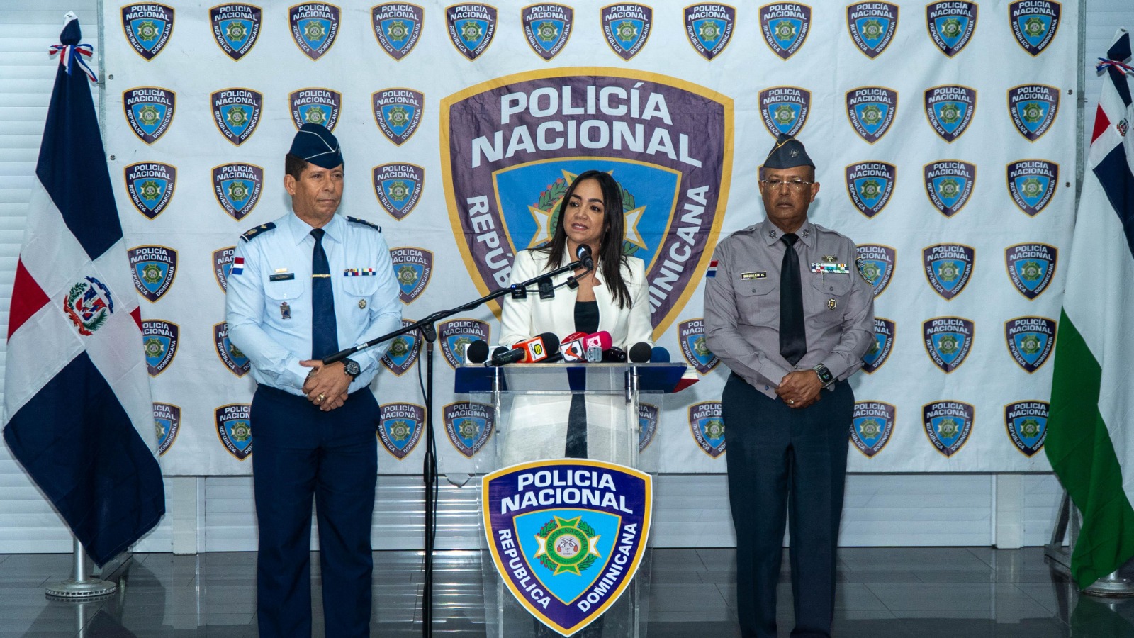 Interior y Policía destaca no hubo víctimas fatales por accidentes de tránsito el fin de semana en Autopista Duarte Interior y Policía destaca no hubo víctimas fatales por accidentes de tránsito el fin de semana en Autopista Duarte