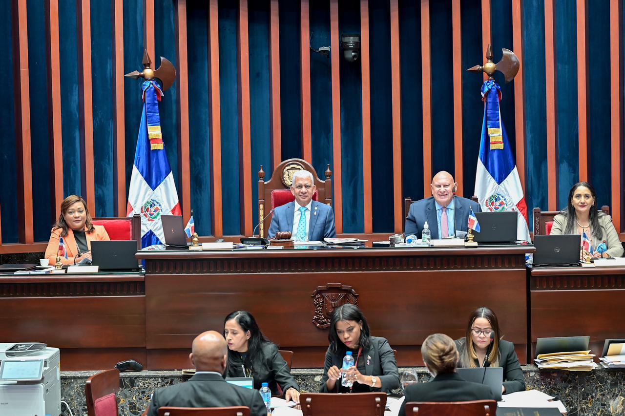 Pleno del Senado designa Comisión Especial estudiará proyecto de Reforma Laboral