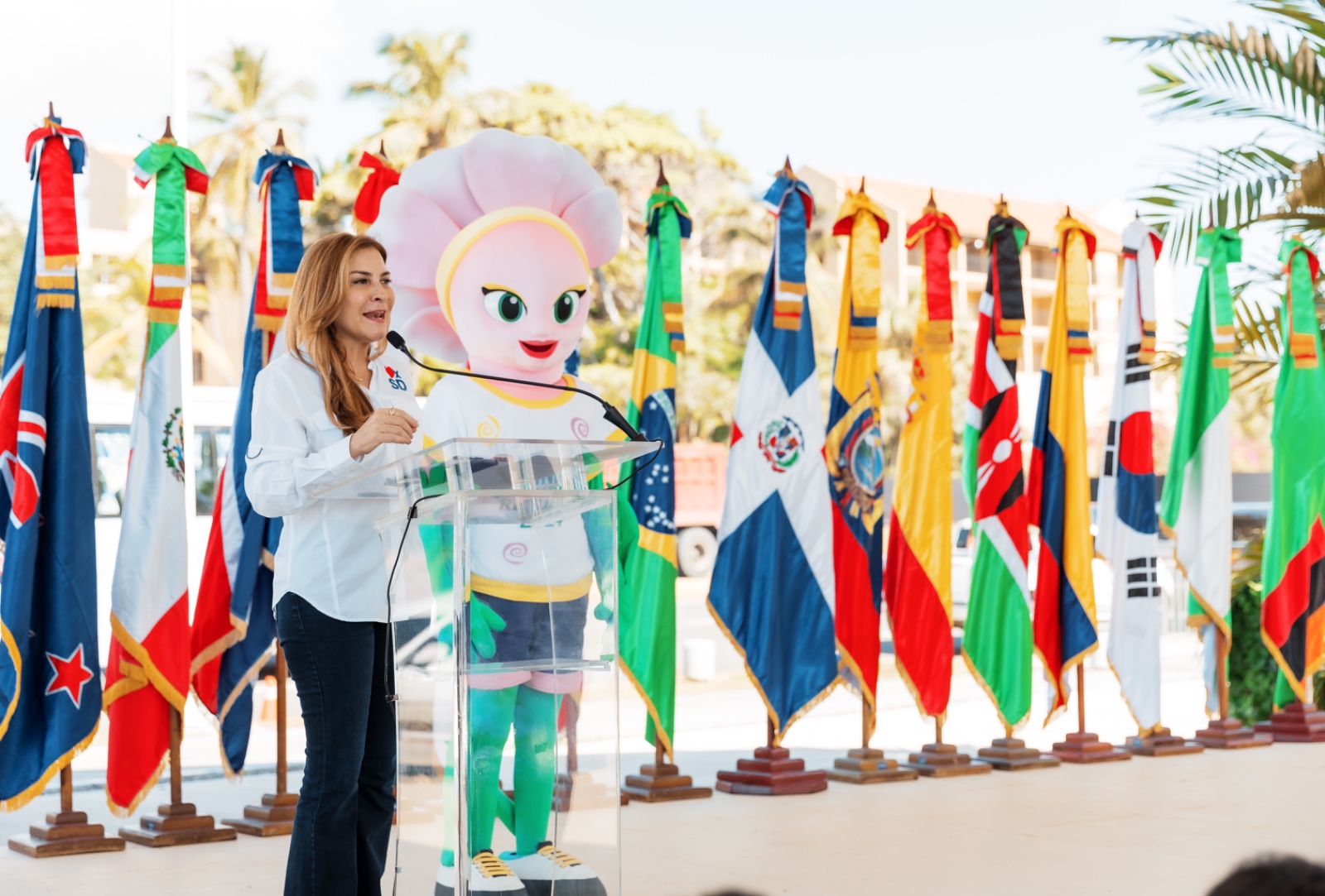 Emblemático mural en Santo Domingo recibe al Mundial Femenino Sub-17 de FIFA