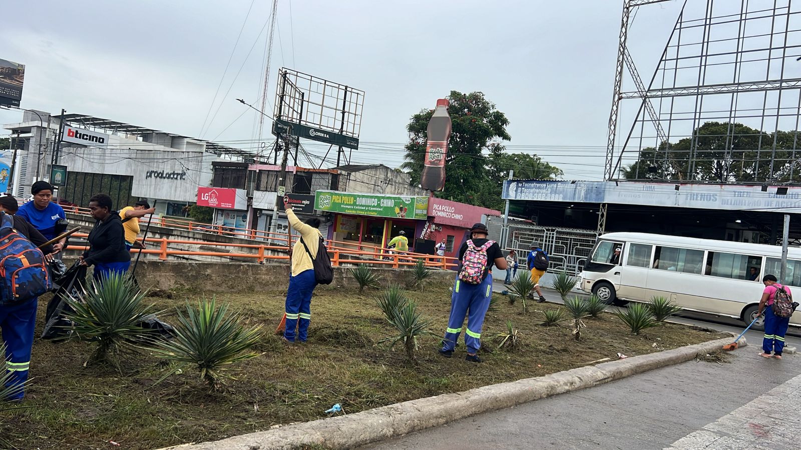 Alcaldía del Distrito Nacional intensifica operativos de limpieza por incidencia de lluvias Alcaldía del Distrito Nacional intensifica operativos de limpieza por incidencia de lluvias