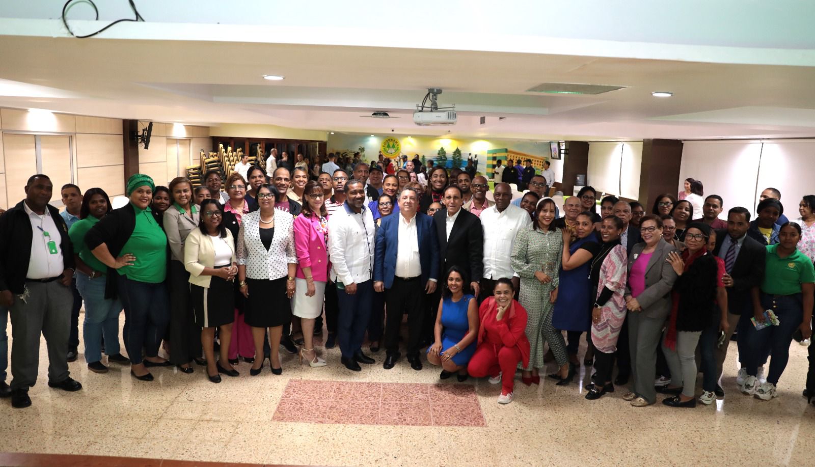 Cooperativa de maestros realiza jornada de salud junto al doctor Cruz Jiminian