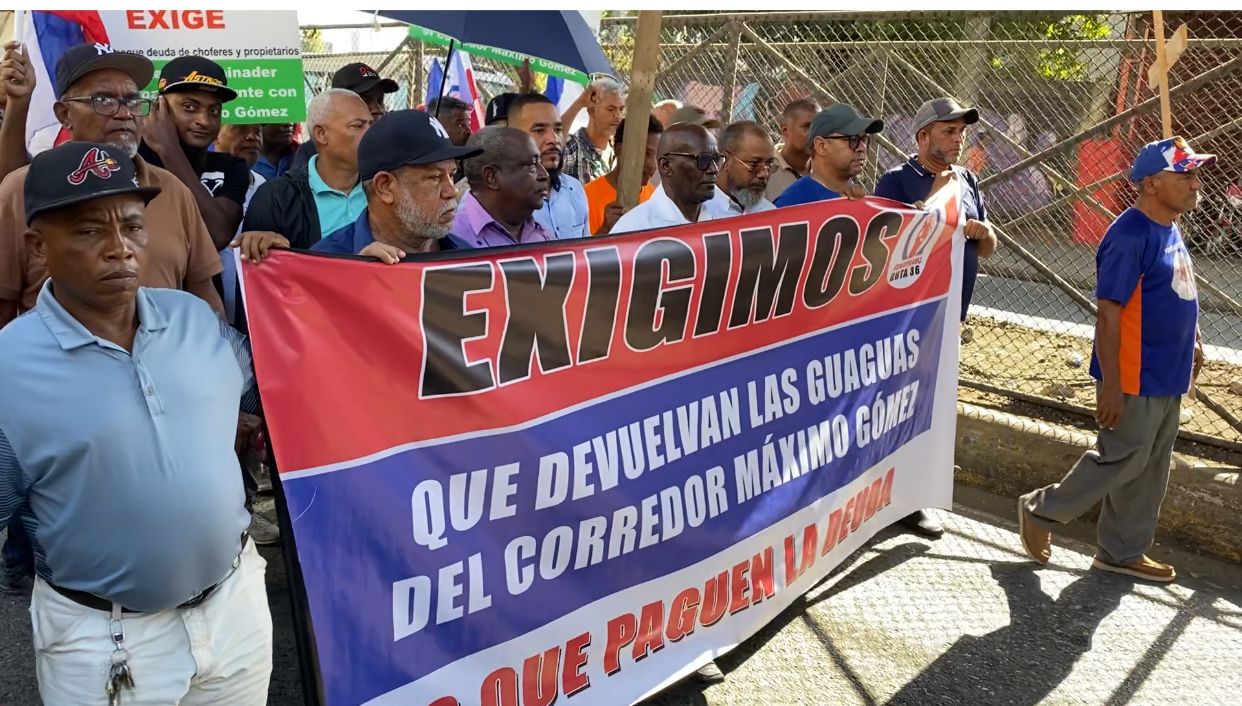 Asonaemtra y Fenatrano solicitan a Abinader intervenir administración Corredor Charle de Gaulle