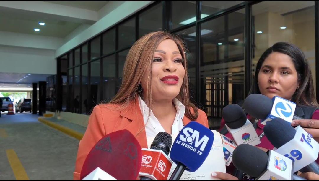 Diputada PRM propone instituir el “Día Nacional de Acción de Gracias, Oraciones, Ayuno y el Perdón” en RD
