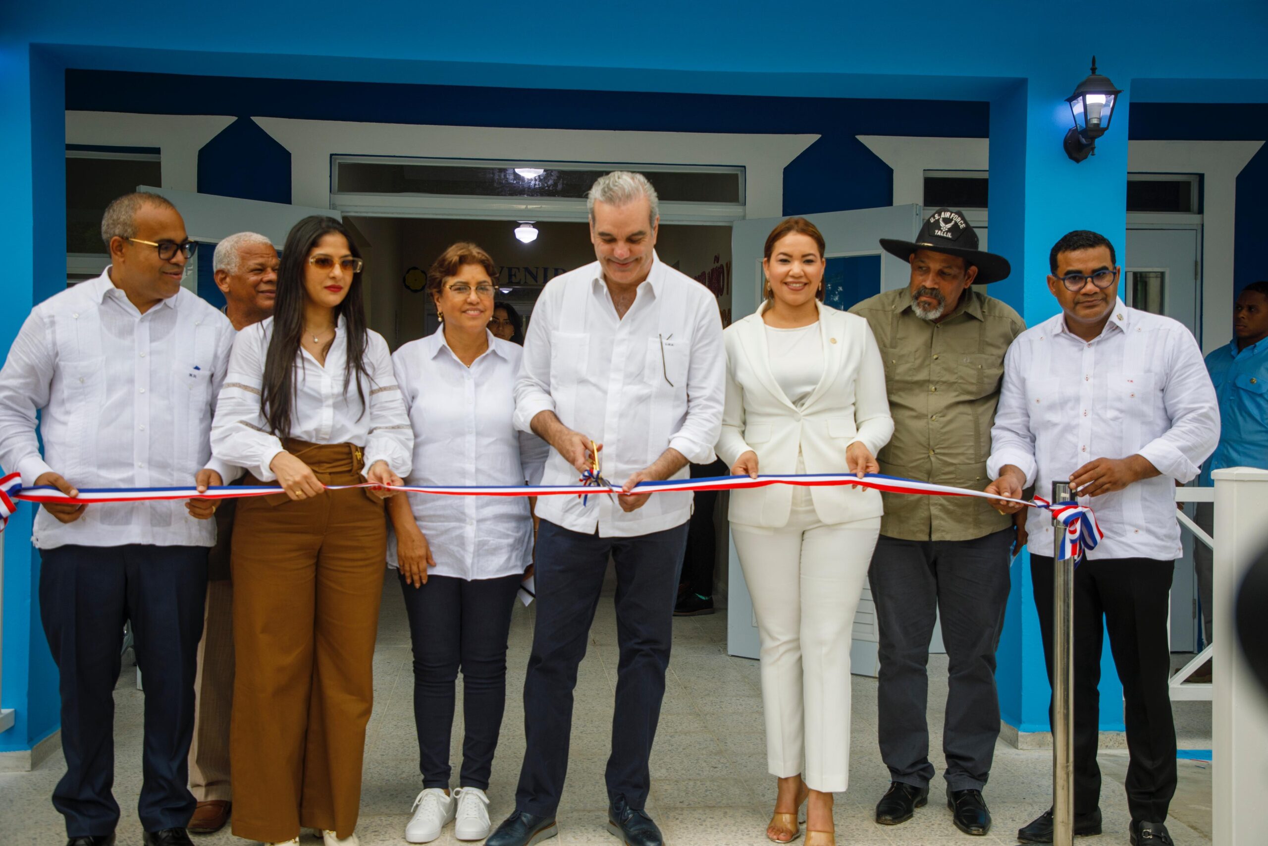 Presidente Abinader inaugura un CAIPI y un Instituto Tecnológico San Ignacio Loyola, en Dajabón