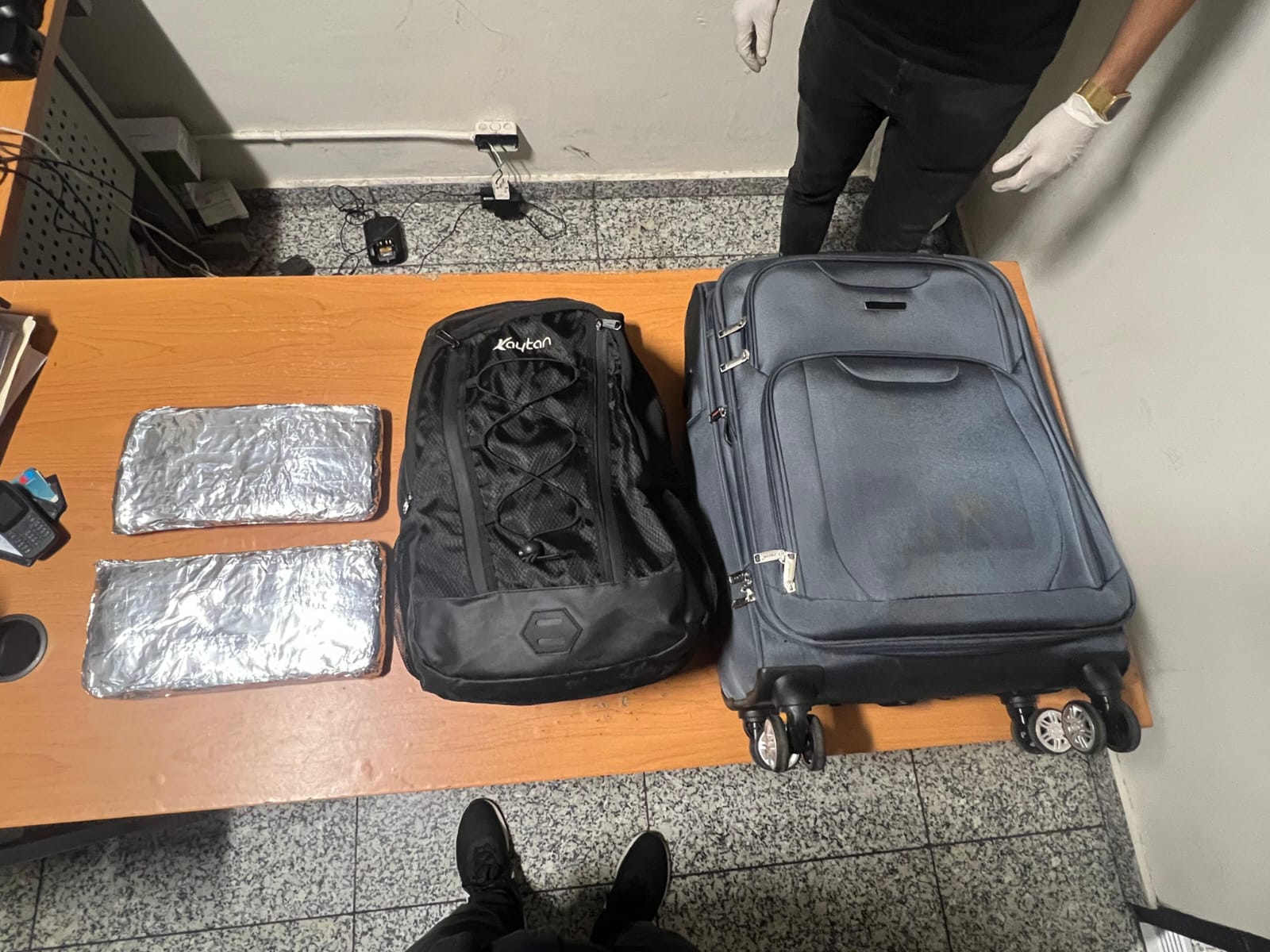 Arrestan holandés viajaría a España con dos kilos de presunta cocaína