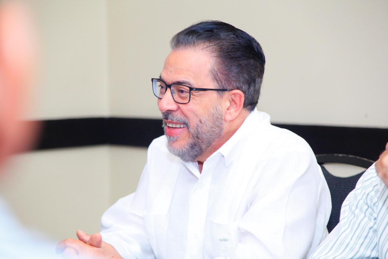 Guillermo Moreno propone medidas para fortalecer vínculos con la diáspora dominicana