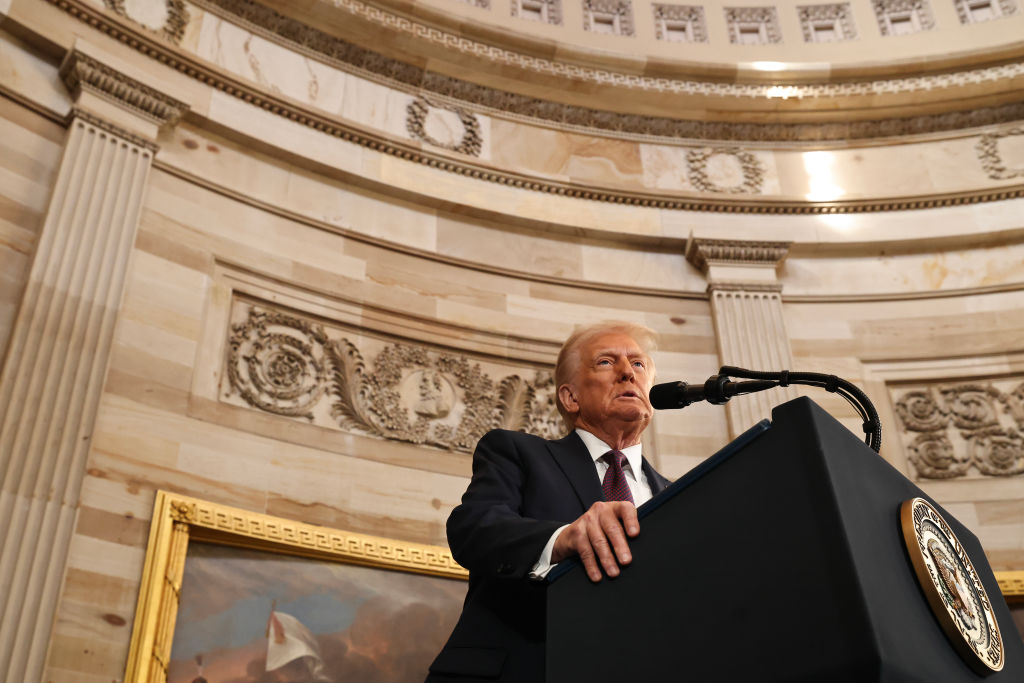 El gobierno de Trump da vía libre a redadas de migración en escuelas, colegios e iglesias