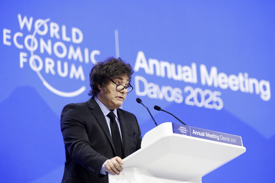 Milei dice que la batalla por la libertad «no está ganada» y pide no «bajar los brazos»