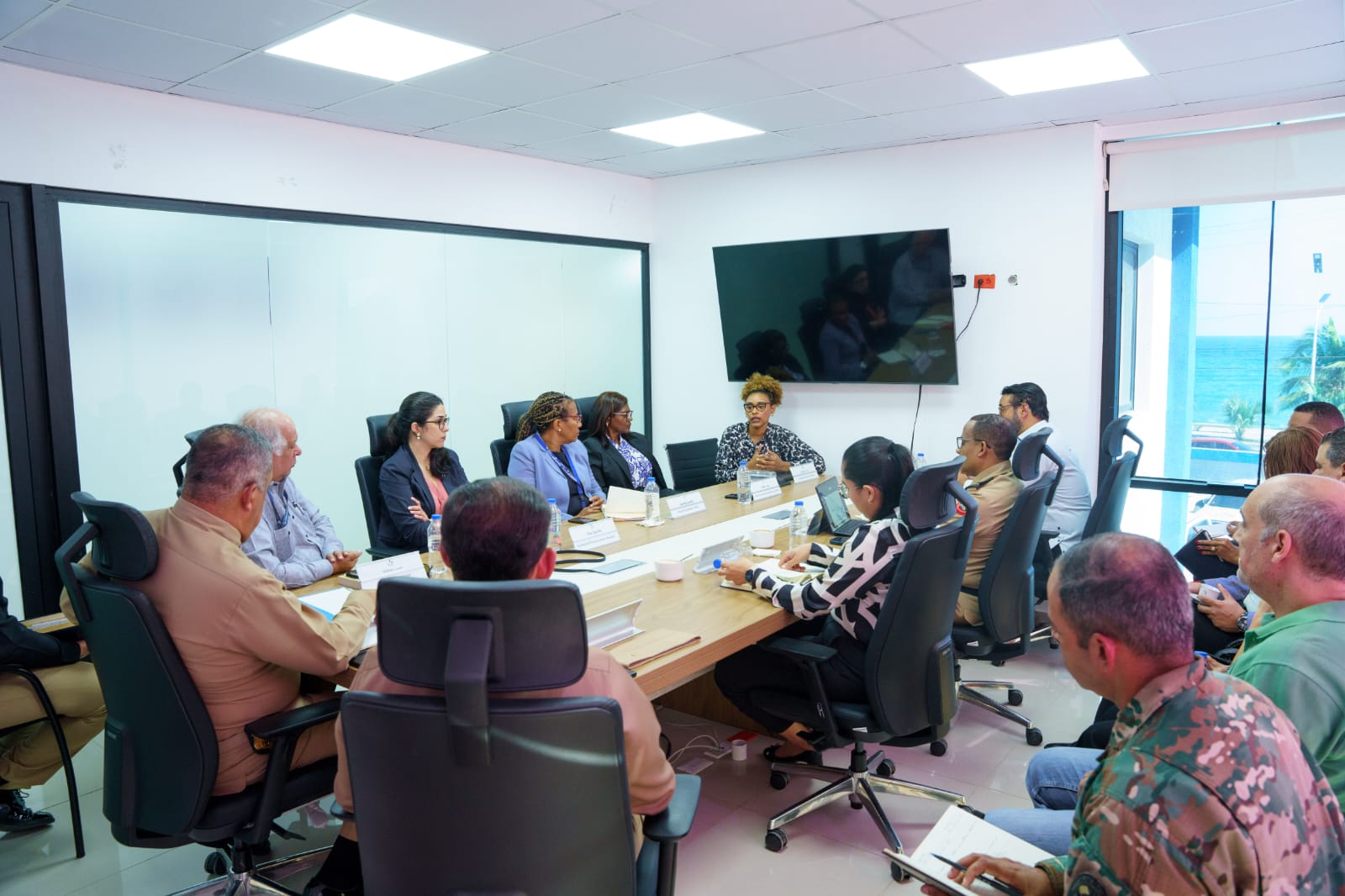 DGM evalúa con delegación del BM objetivos proyecto sobre flujo migratorio