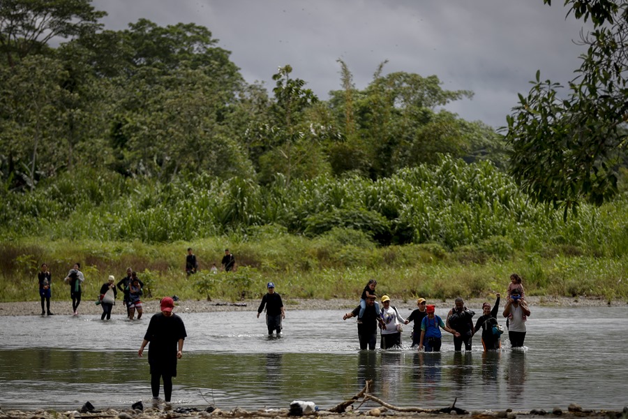 El flujo de migrantes por el Darién cae un 94 % en enero, marcando una baja «histórica»