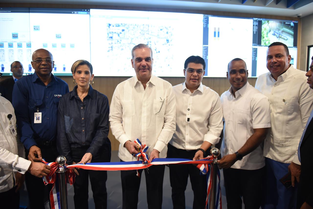 Abinader y Fellito Suberví inauguran moderno centro de monitoreo para eficientizar servicios de la CAASD