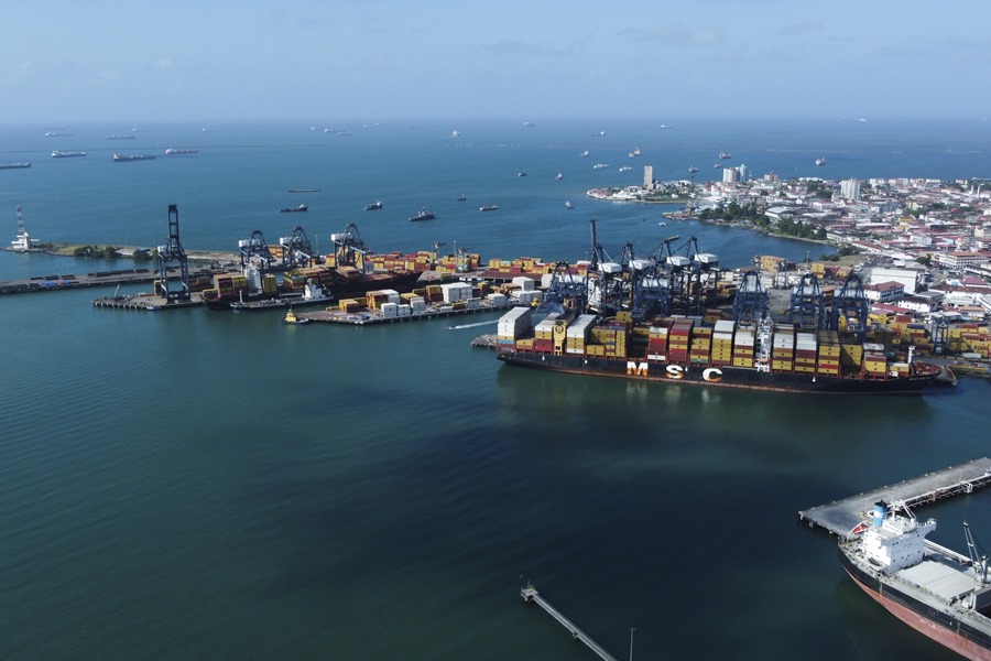 El Canal de Panamá niega haber aceptado que los buques de EE.UU. no paguen tarifas en la vía