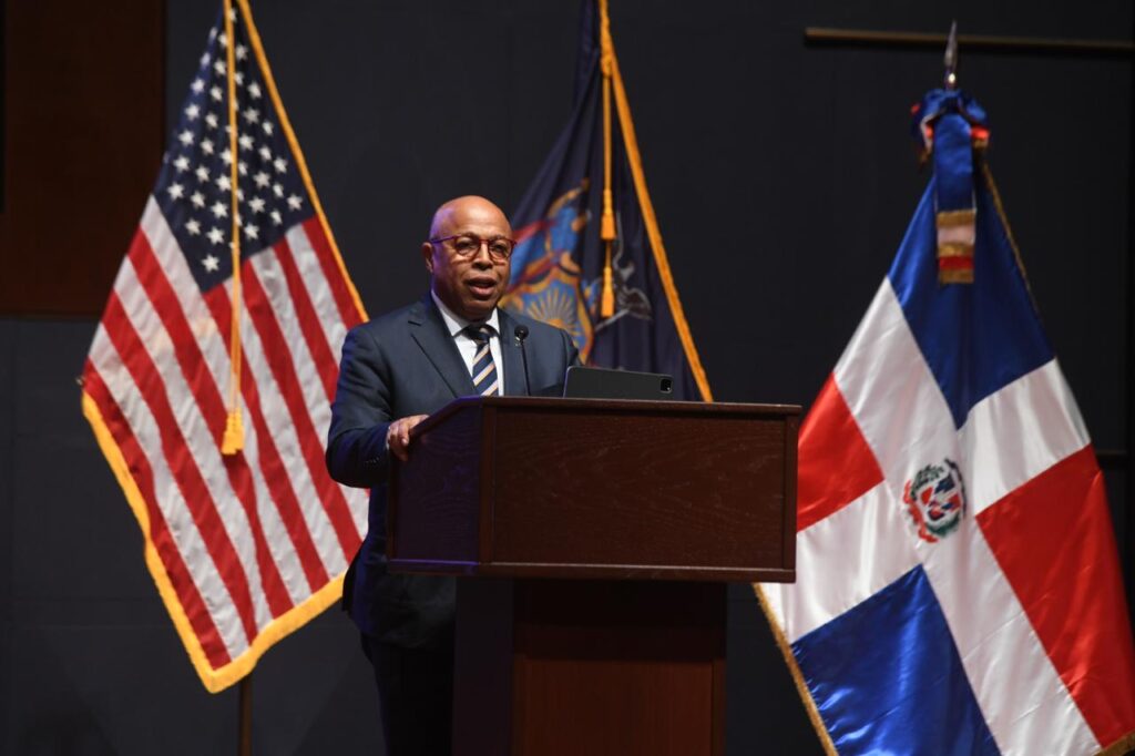 Alfredo Pacheco participará en actividad Dominicanos en el Capitolio
