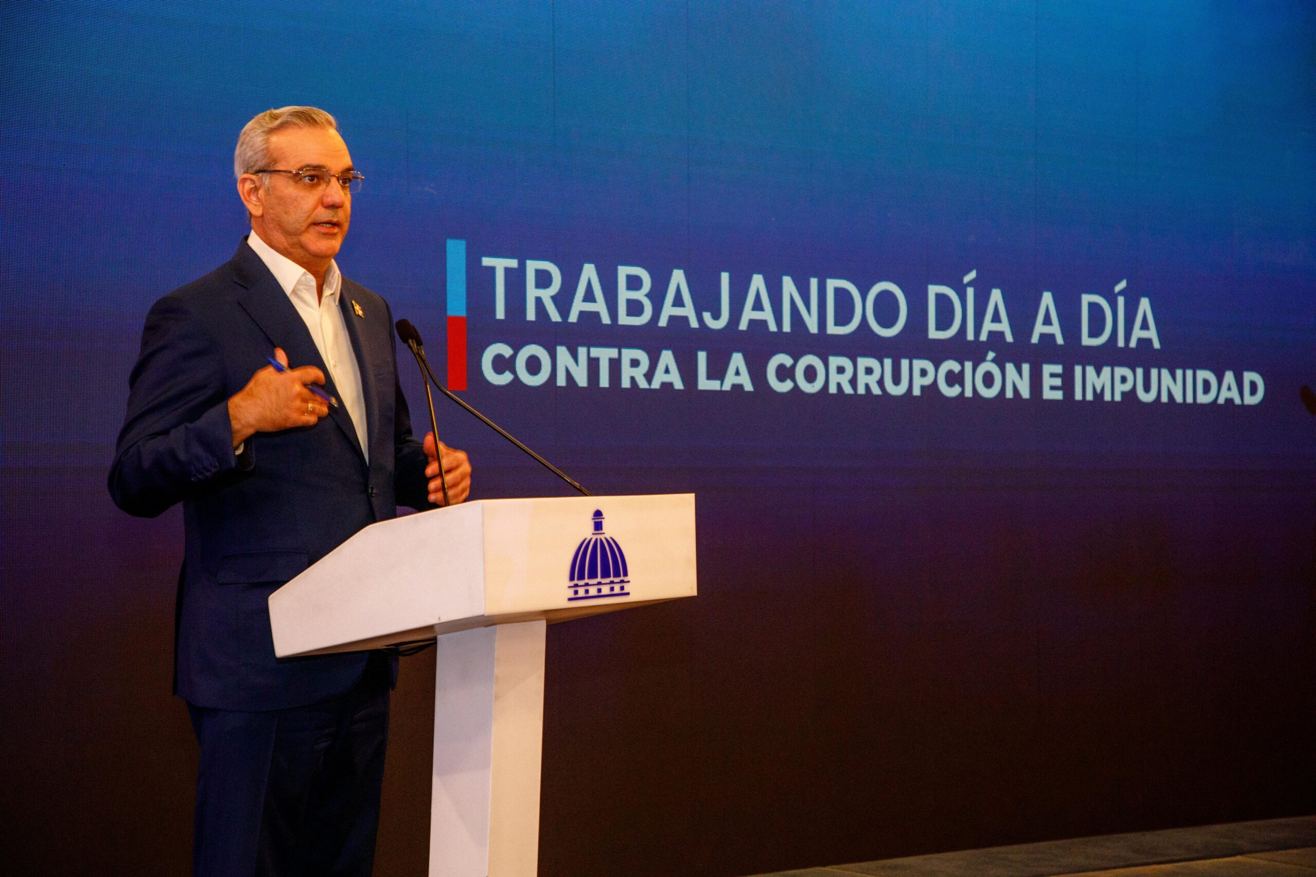 Abinader dice lucha por la transparencia es irrenunciable para el Gobierno caiga quien caiga; anuncia creará Sistema Nacional de Transparencia y Anticorrupción