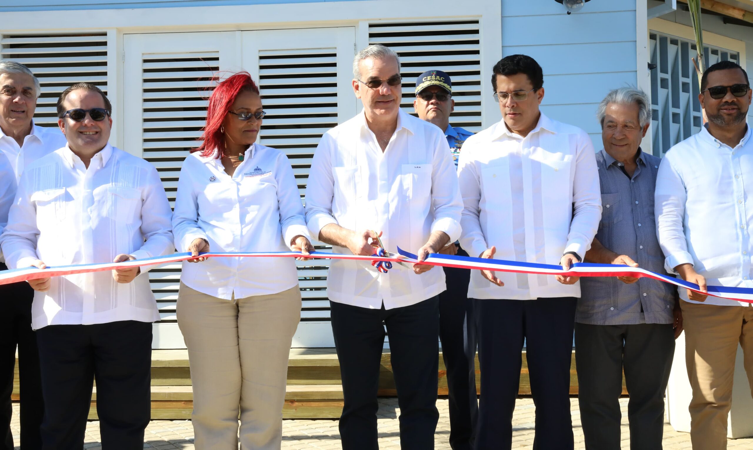 Con inversión superior a RD$ 290 millones, Abinader entrega Plaza del Pueblo de los Pescadores en Las Terrenas