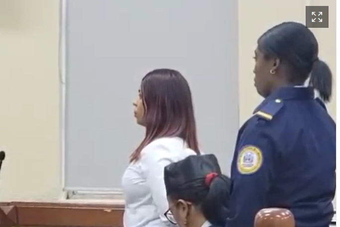Condenan a 30 años mujer que intentó ultimar a su pareja prendiéndole fuego