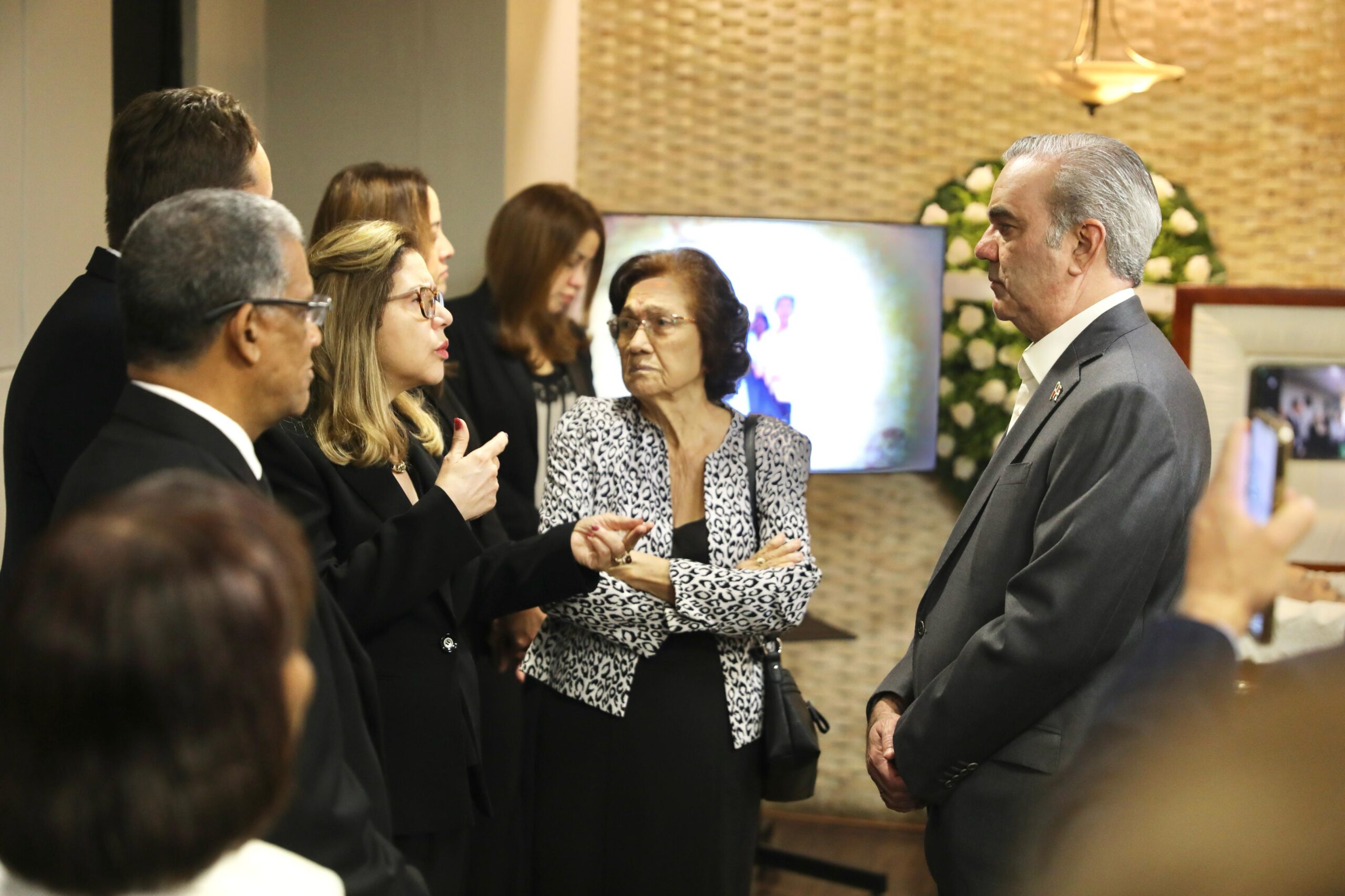 Presidente Abinader se solidariza con la familia del Dr. José Rodríguez Soldevila Presidente Abinader se solidariza con la familia del Dr. José Rodríguez Soldevila