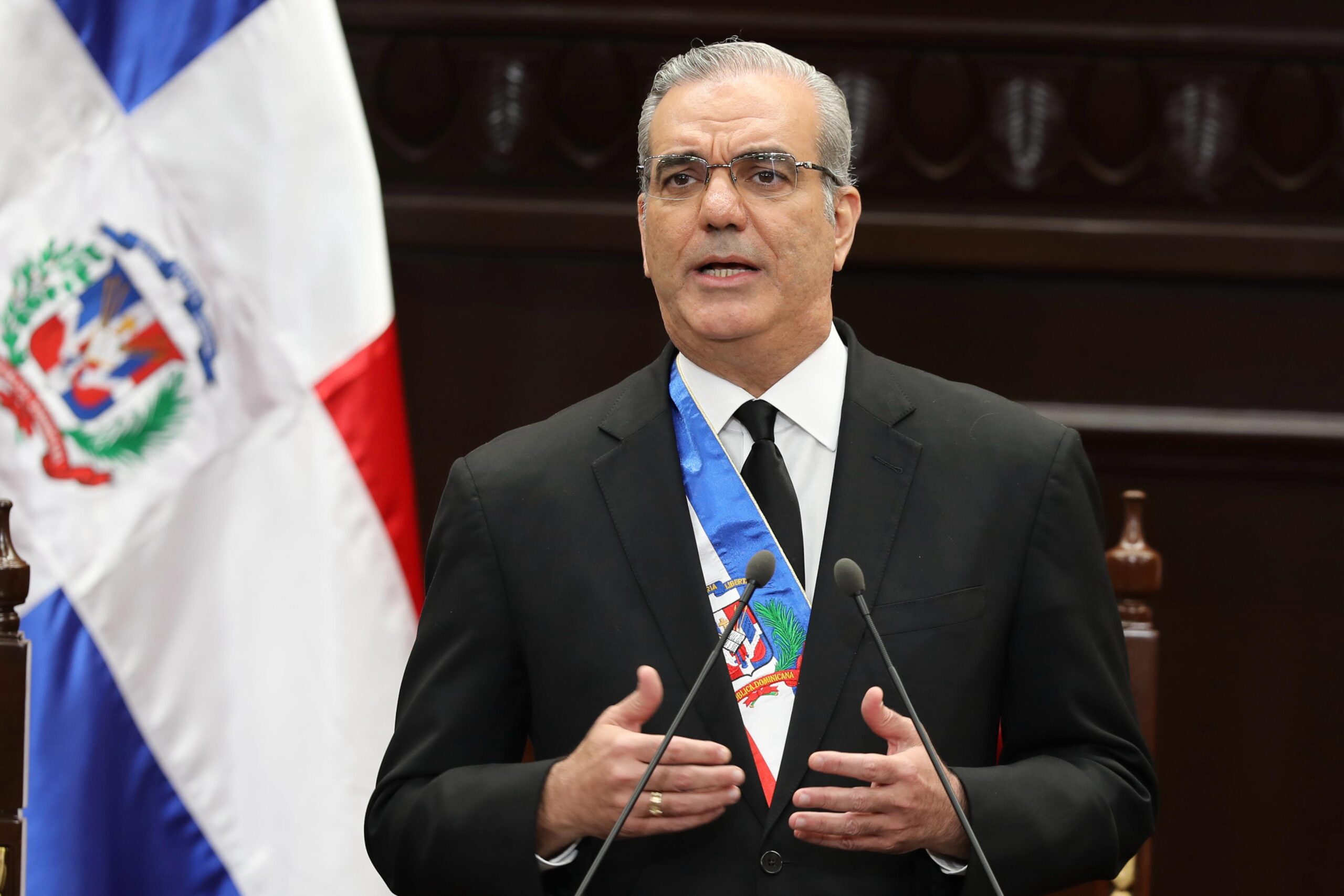 Presidente Abinader resalta crecimiento del empleo, mejoras salariales y sectores de mayor valor agregado