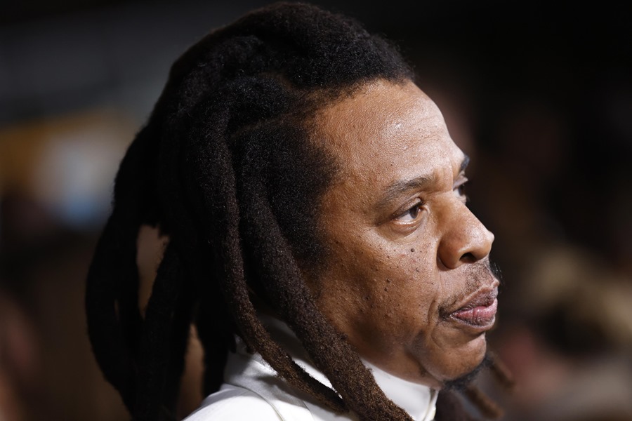 Jay-Z dice que la demanda por violación de una menor le generó pérdidas de 20 millones de dólares