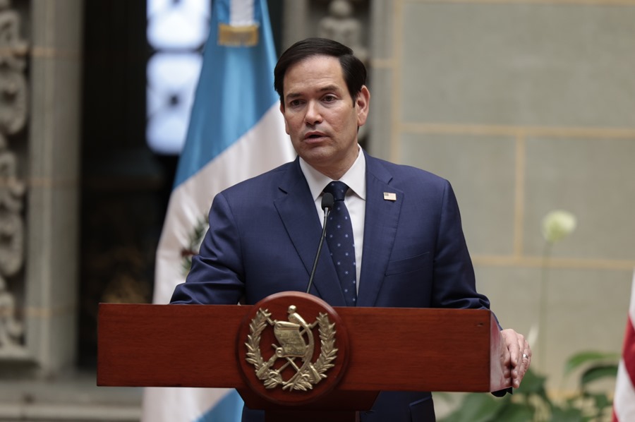 El secretario de Estado de EEUU dice que la propuesta de Trump sobre Gaza es «generosa» y no «hostil» El secretario de Estado de EEUU dice que la propuesta de Trump sobre Gaza es «generosa» y no «hostil»