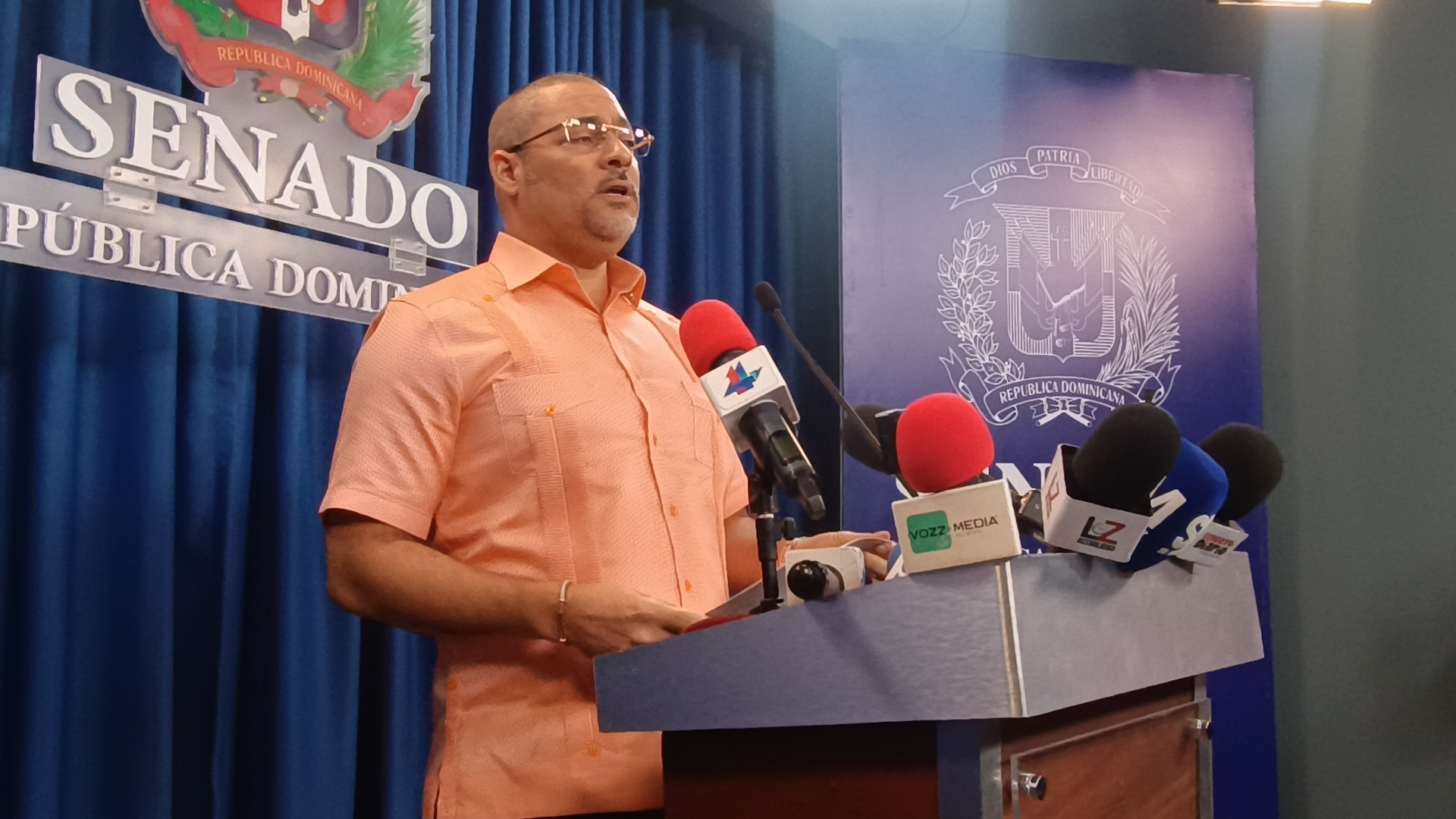 Senador Eduard Espiritusanto somete 14 nuevas iniciativas legislativas