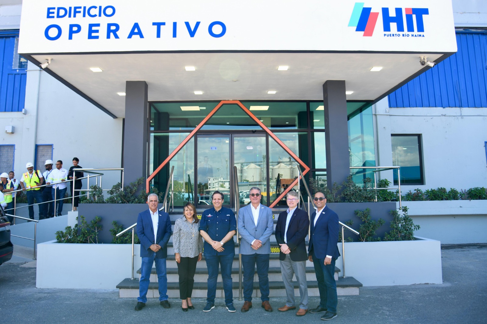 Ministerio de Salud inaugura primera oficina de emisión de certificados de salubridad en HIT Puerto Río Haina Ministerio de Salud inaugura primera oficina de emisión de certificados de salubridad en HIT Puerto Río Haina
