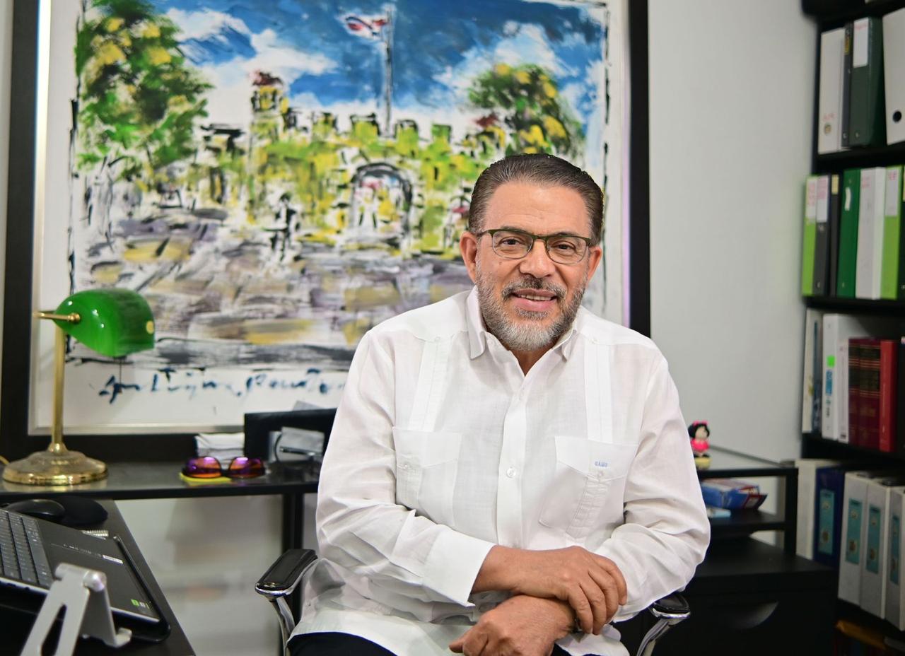 Guillermo Moreno rinde homenaje a Francisco del Rosario Sánchez
