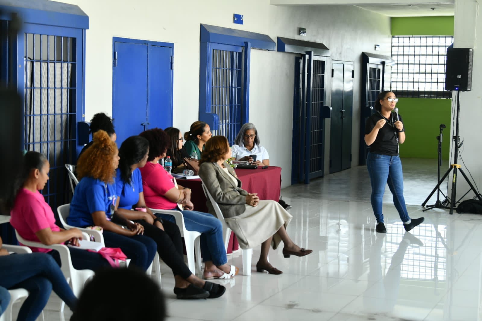 Comisión de Género de JCE lleva charla “Relaciones saludables” a reclusas en Najayo-Mujeres
